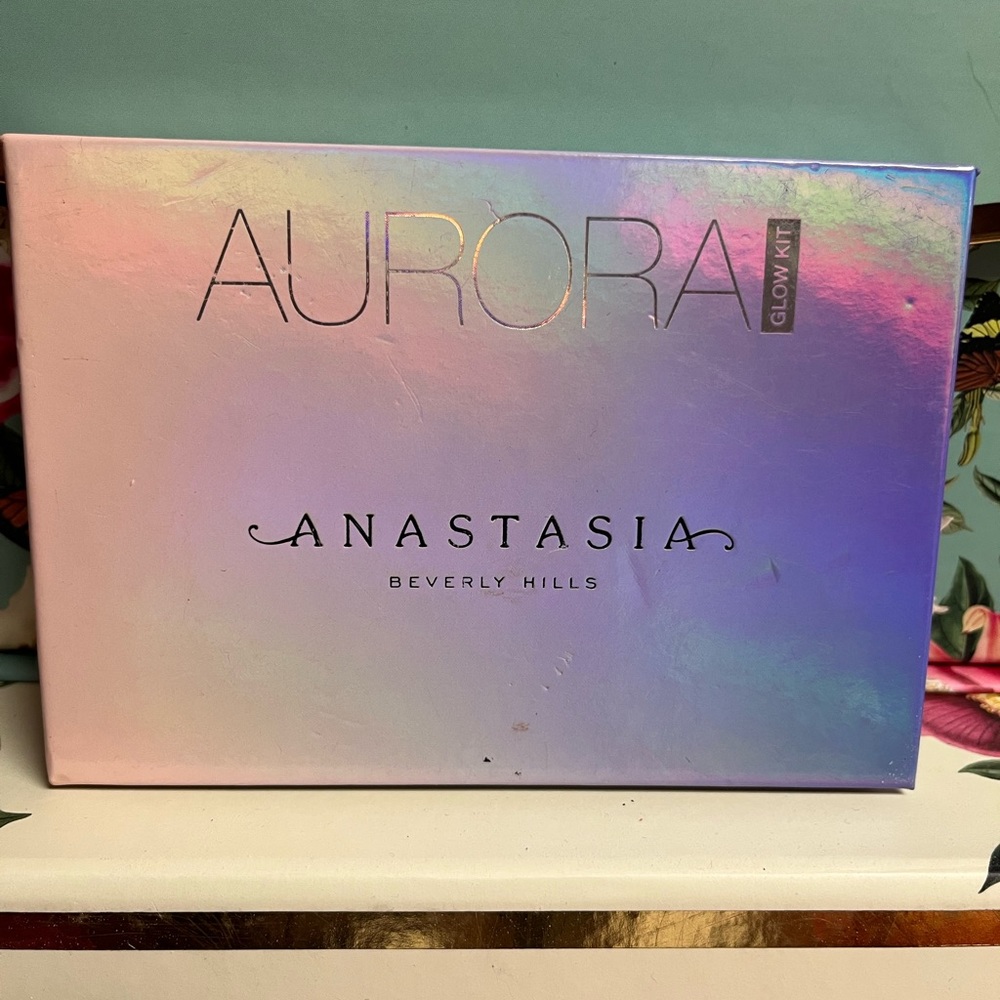 Anastasia Aurora kit